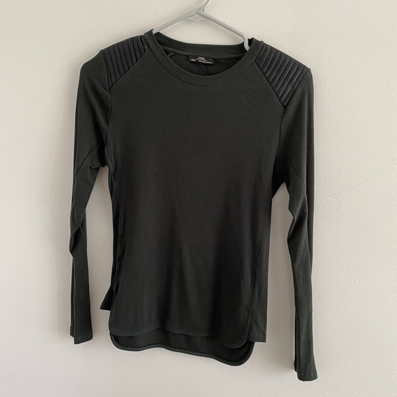 Ribbed Zara Shirt with Shoulder Detail - Picture 1 of 9